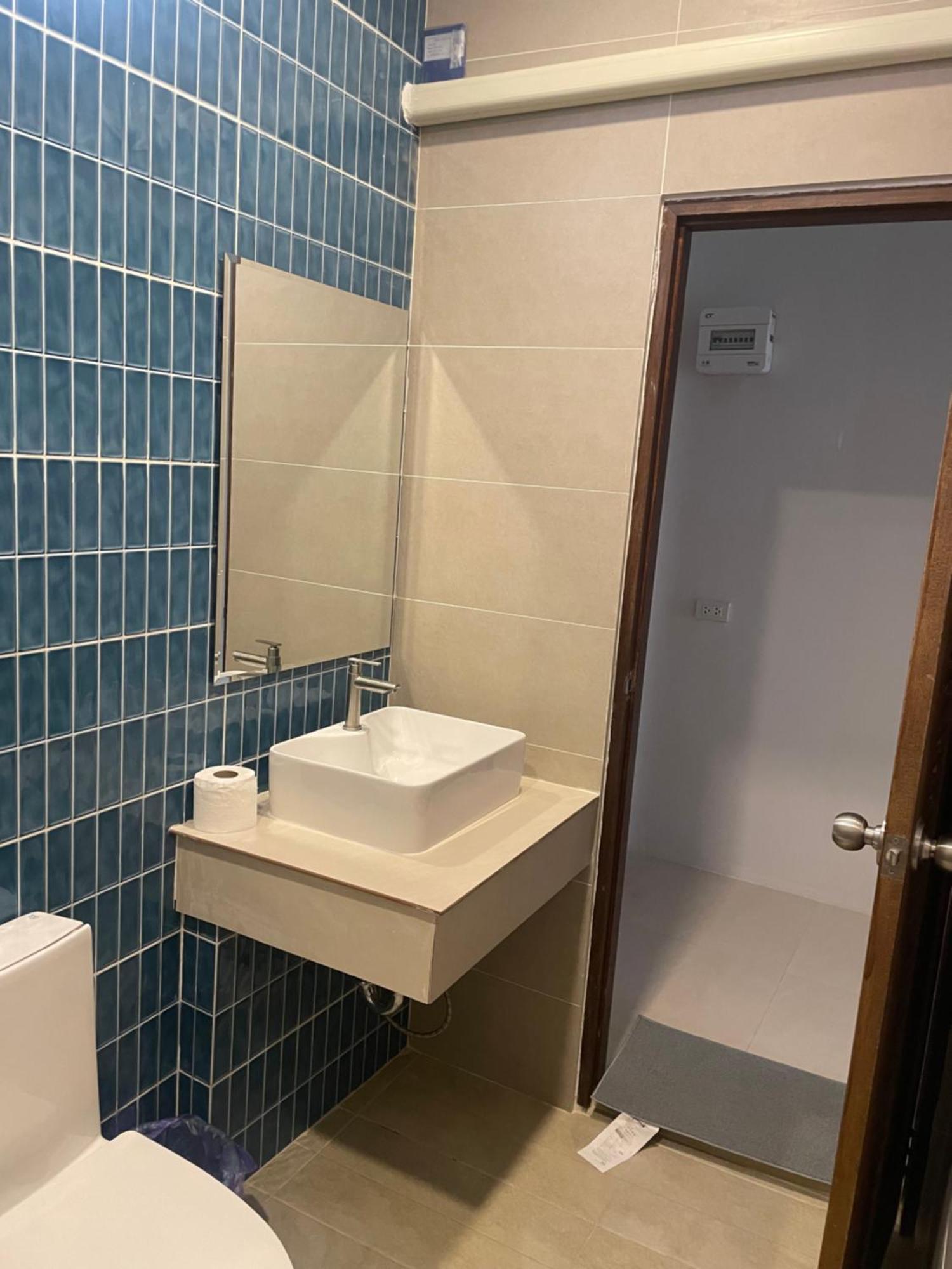 Apartement 18 Stay High ท้องศาลา ภายนอก รูปภาพ